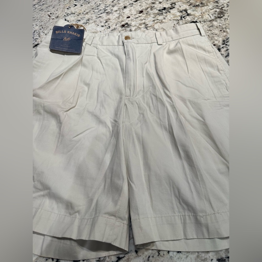 Bill’s Khakis - Men’s Light Beige Shorts